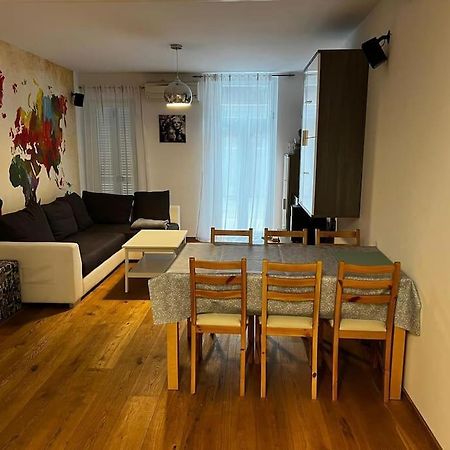 Porec, Tolle 3 Zi-Whg, Sehr Zentral, Top Zustand! Mit Internet Und W-Lan! Exterior photo